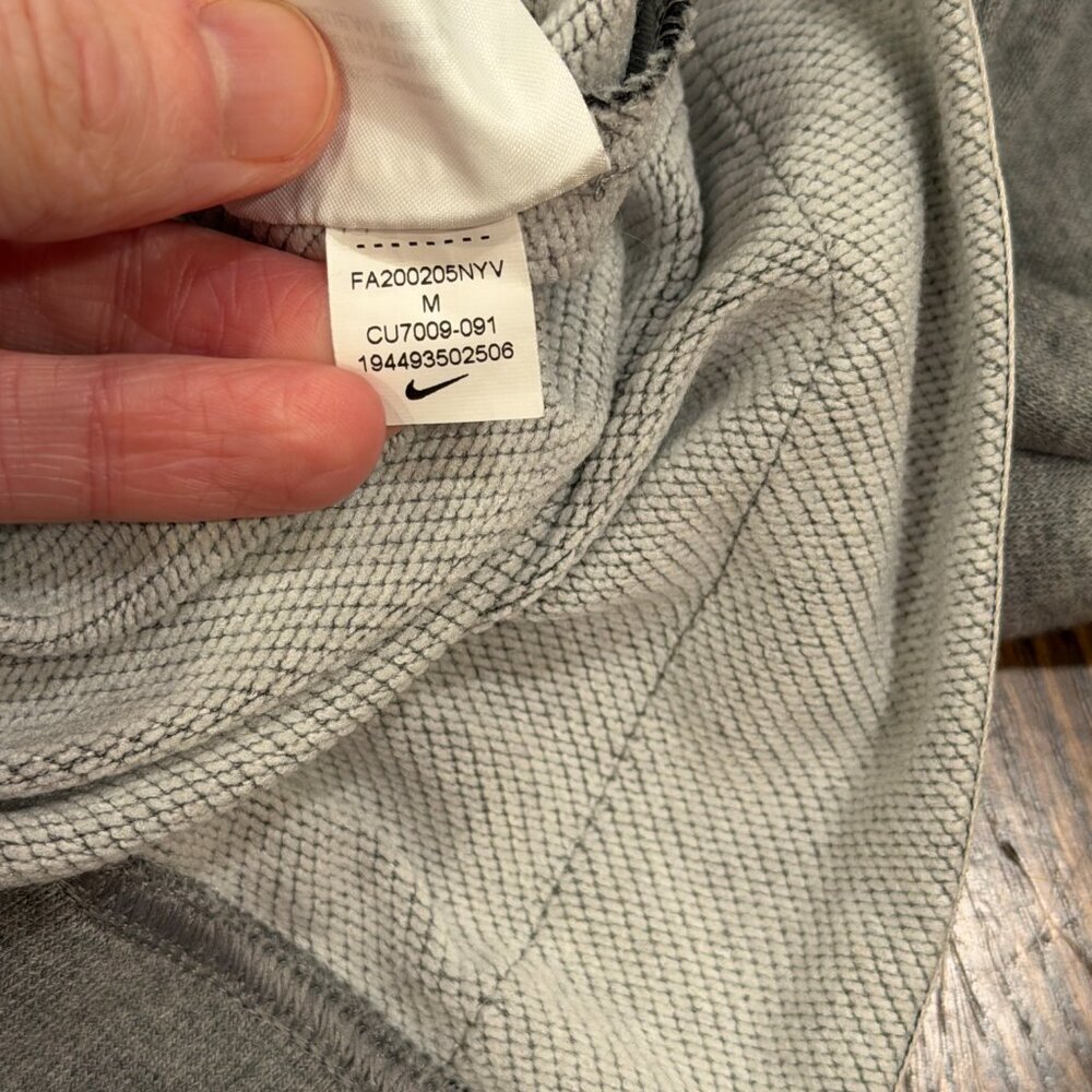 Nike Women’s Gray Split Hem Full Zip Hoodie Sweatshirt Medium - Picture 9 of 14